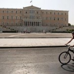 Cuộc khủng hoảng đã khiến nhiều người Hy Lạp chuyển sang sử dụng xe đạp, phương tiện từng bị cho là biểu tượng của sự khó khăn, nghèo đói và kém phát triển.